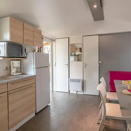 Aparthotel Azureva Vendee Ocean 2*