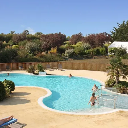 Azureva Vendee Ocean Aparthotel