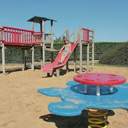 Azureva Vendee Ocean Aparthotel 2*